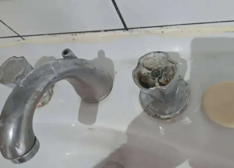 حجاج يمنيون يشتكون ”إهمالاً كبيراً” في مكة.. ويطالبون بإجراءات عاجلة- نبض مصر