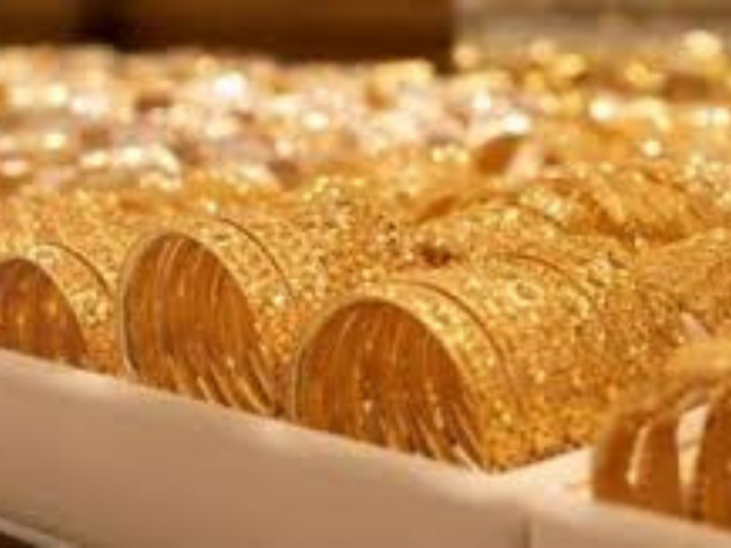 سعر الذهب منتصف تعاملات اليوم الإثنين 18 مايو 2026