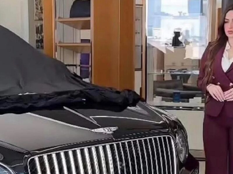 «بنتلي بنتايجا بـ26 مليون جنيه».. سيارة ياسمين عز الجديدة تشعل السوشيال ميديا بإمكانيات خارقة