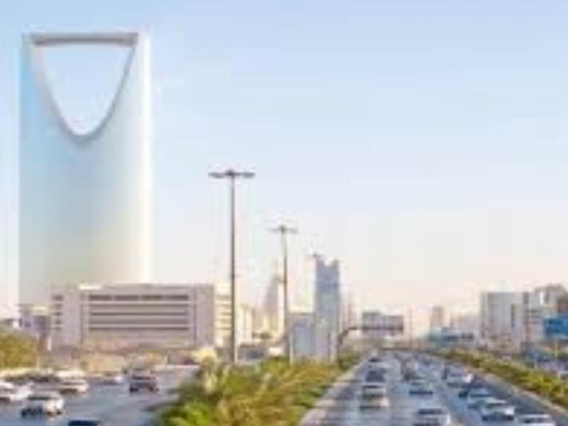 طقس الرياض: أجواء مشمسة نهارًا وصافية ليلًا مع ارتفاع الحرارة حتى 40 درجة
