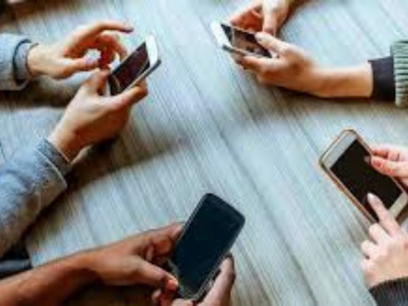 وداعًا لتغيير الهاتف كل عام.. خطوات بسيطة تجعل هاتفك يعيش لسنوات وتوفر أموالك